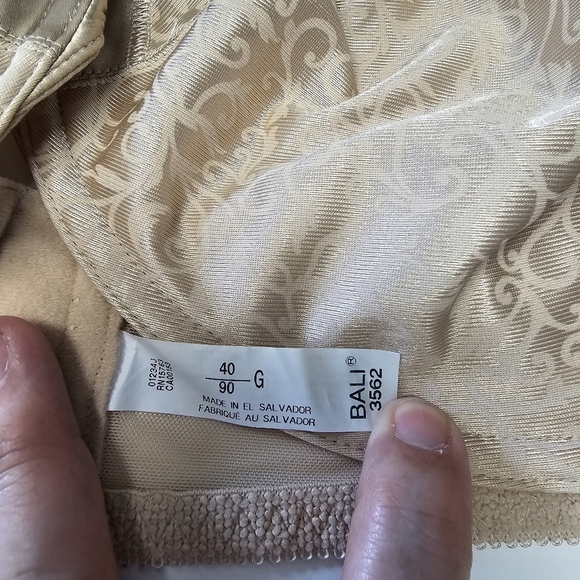 Women's Bali Minimizer Bra Size 40 G Underwire Satin non Padded Full DF3562 - Picture 5 of 6